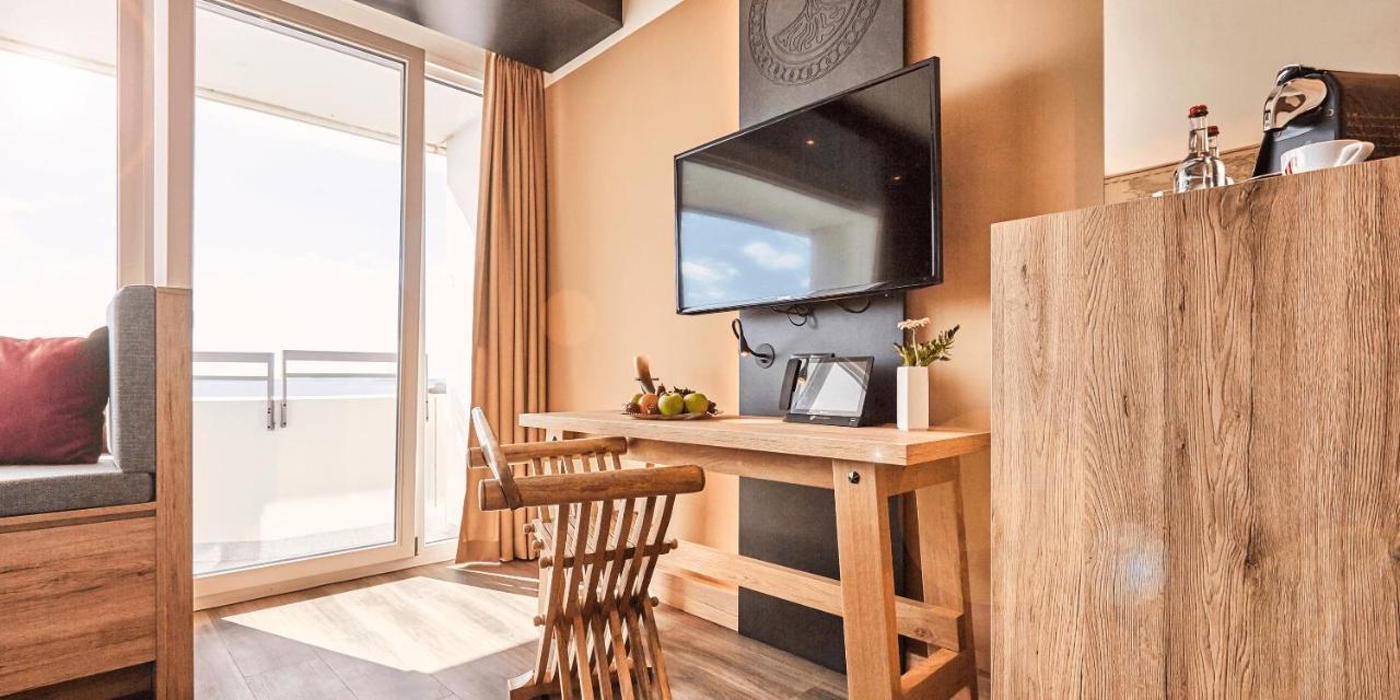 Ostseehotel Midgard Im Dampland Extérieur photo